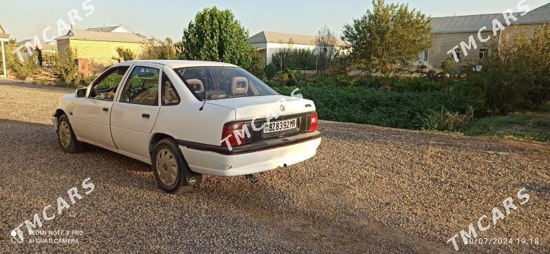 Opel Vectra 1993 - 24 000 TMT - Sakarçäge - img 4