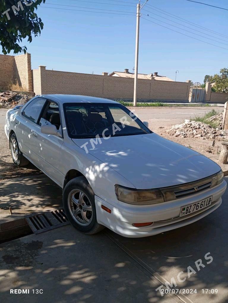 Toyota Vista 1990 - 35 000 TMT - Саят - img 3