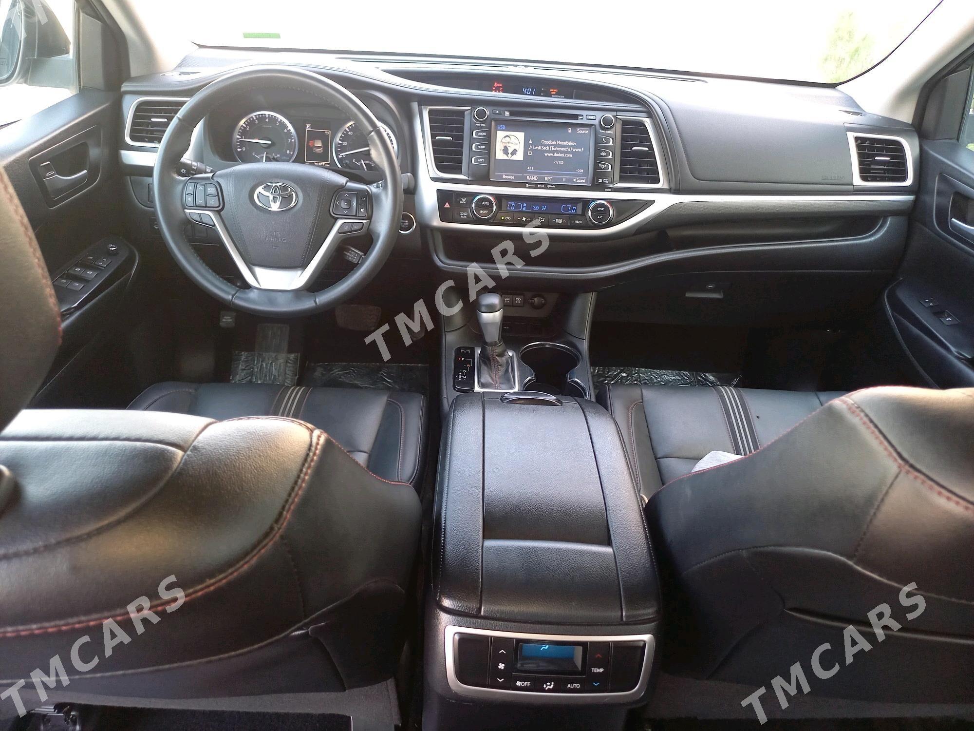 Toyota Highlander 2019 - 460 000 TMT - Daşoguz - img 6