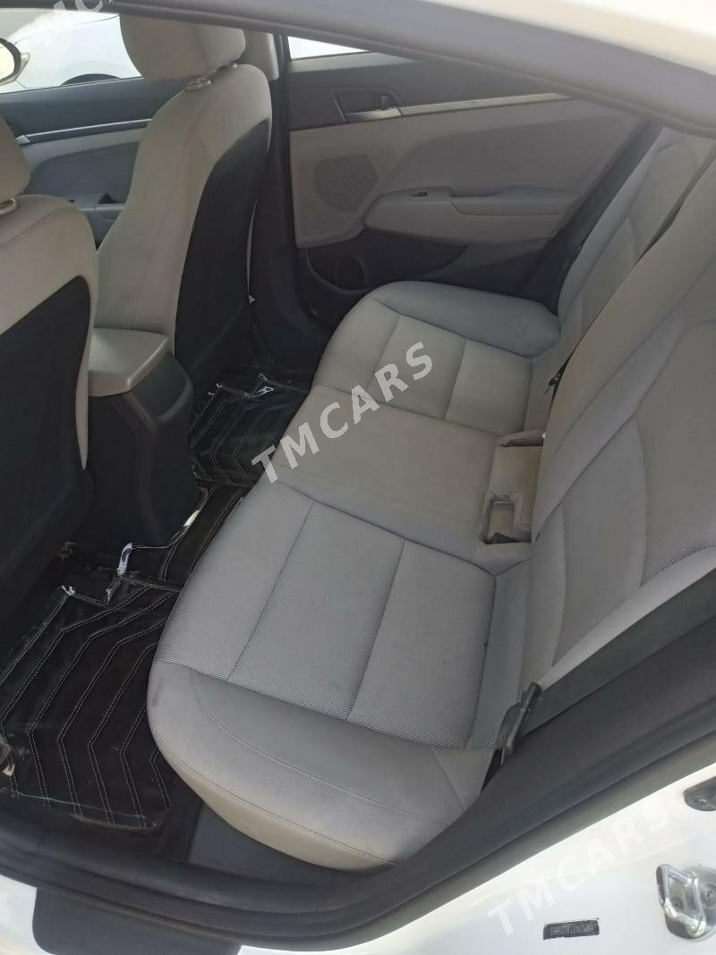 Hyundai Elantra 2018 - 155 000 TMT - Бузмеин ГРЭС - img 3