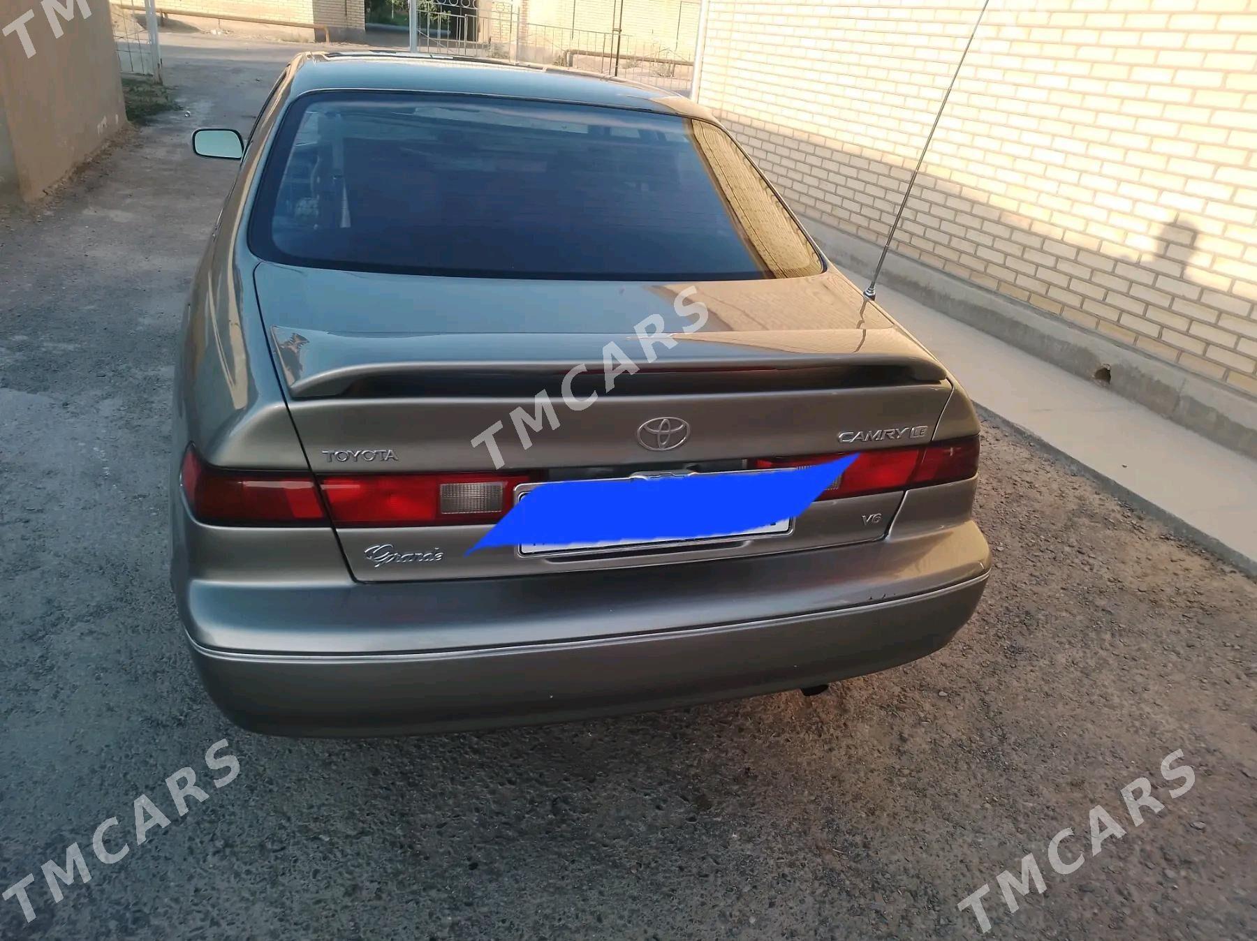 Toyota Camry 1998 - 115 000 TMT - Мары - img 3