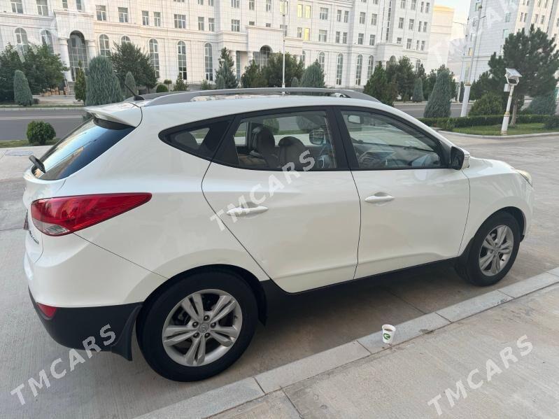 Hyundai Tucson 2010 - 180 000 TMT - Aşgabat - img 3