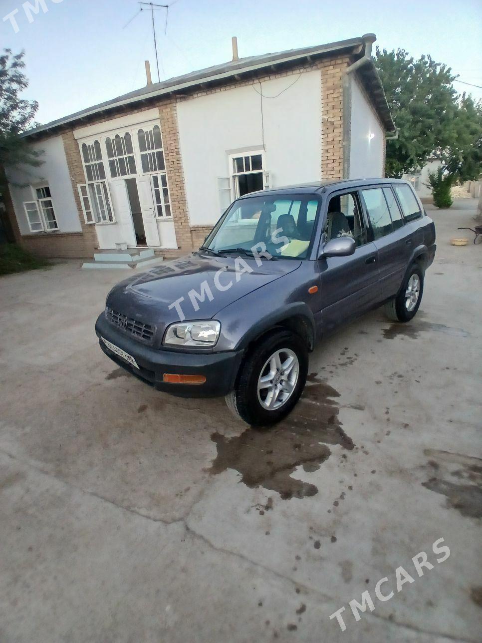 Toyota RAV4 1996 - 55 000 TMT - Векильбазар - img 3