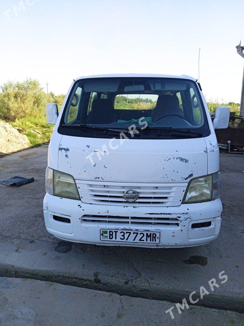 Nissan Urvan 2001 - 100 000 TMT - Mary - img 2