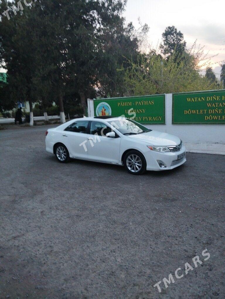 Toyota Camry 2012 - 215 000 TMT - 8 mkr - img 3