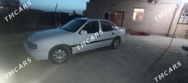 Opel Vectra 1992 - 20 000 TMT - Дянев - img 3
