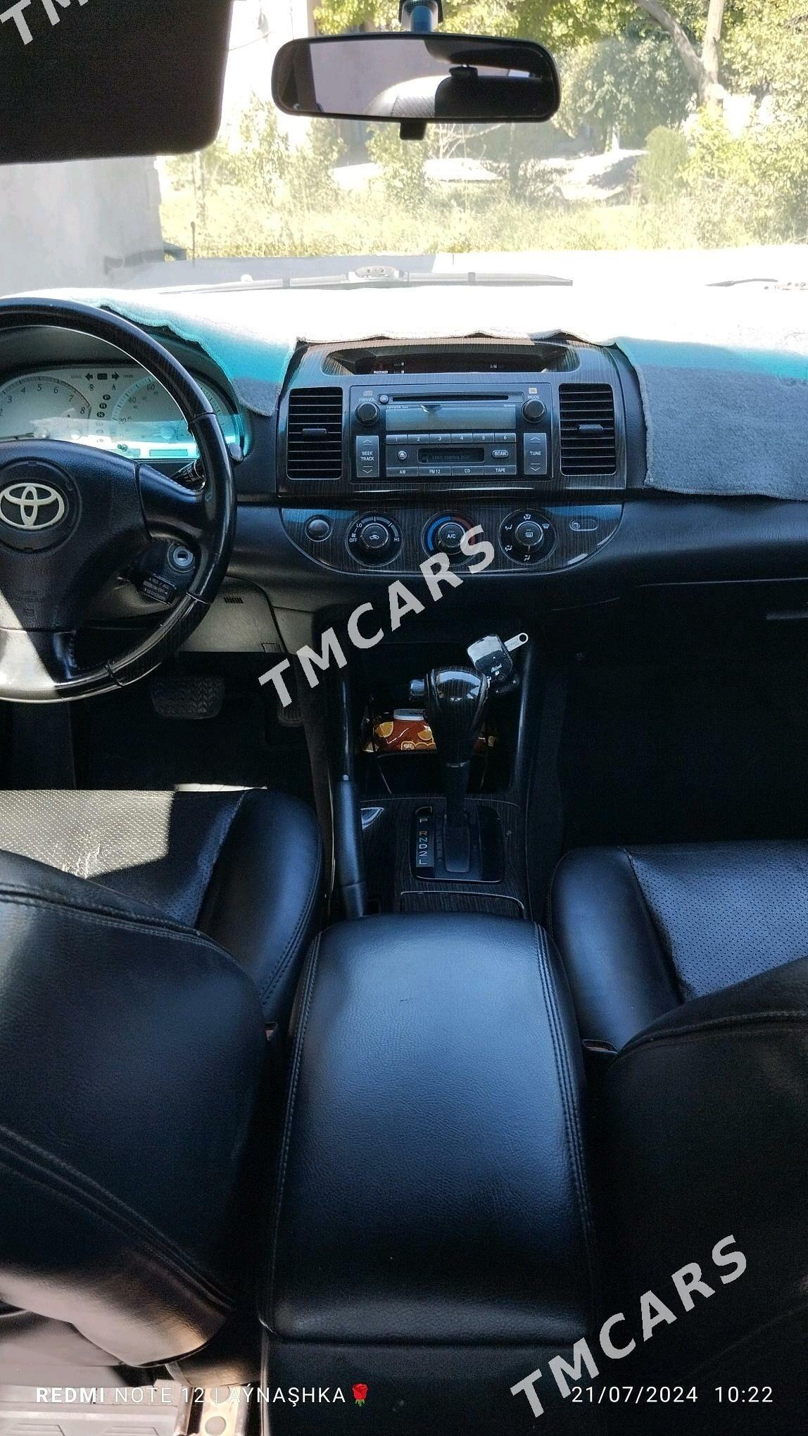 Toyota Camry 2003 - 130 000 TMT - Дянев - img 6
