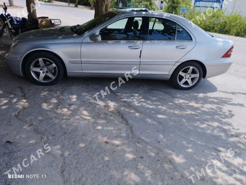 Mercedes-Benz C350 2002 - 75 000 TMT - Балканабат - img 3