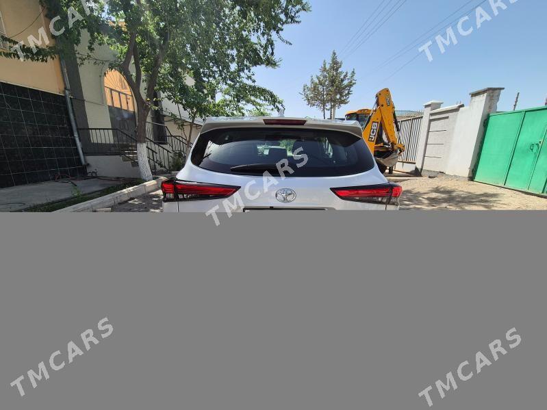 Toyota Highlander 2022 - 800 000 TMT - Aşgabat - img 3