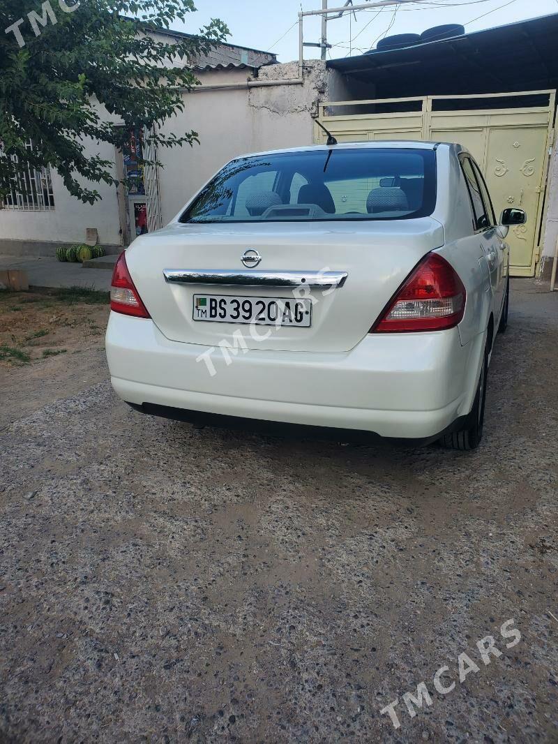 Nissan Tiida 2006 - 125 000 TMT - Бедев - img 4