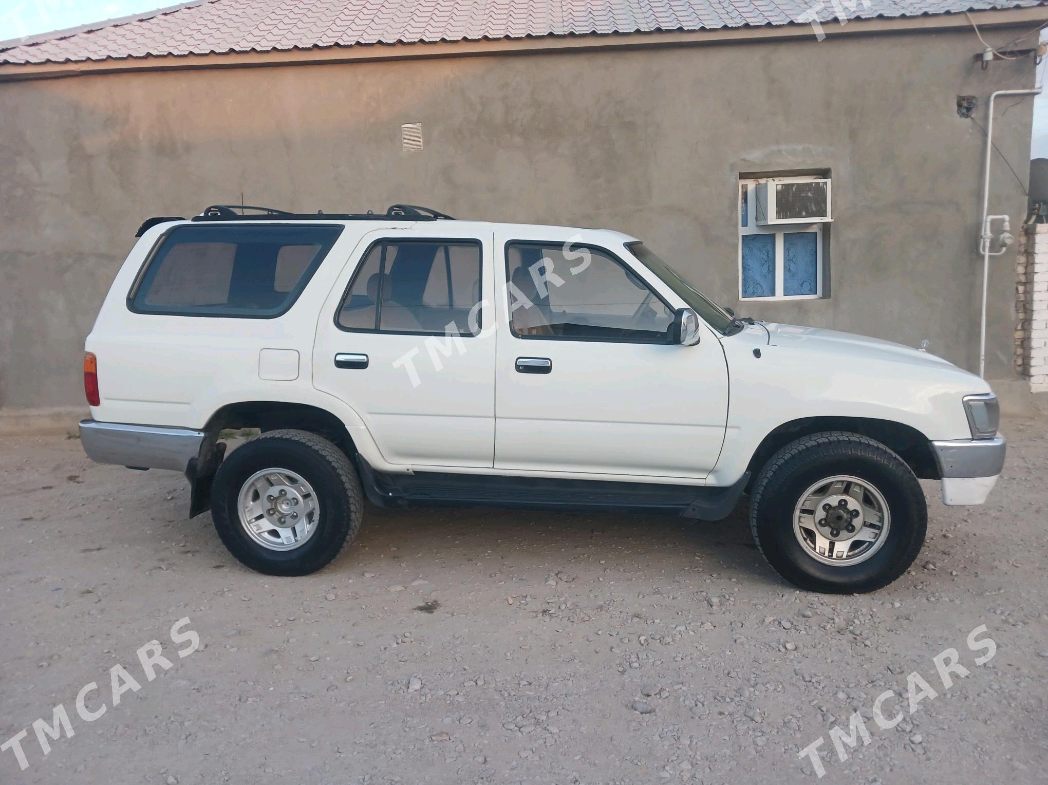 Toyota 4Runner 1995 - 40 000 TMT - Балканабат - img 3