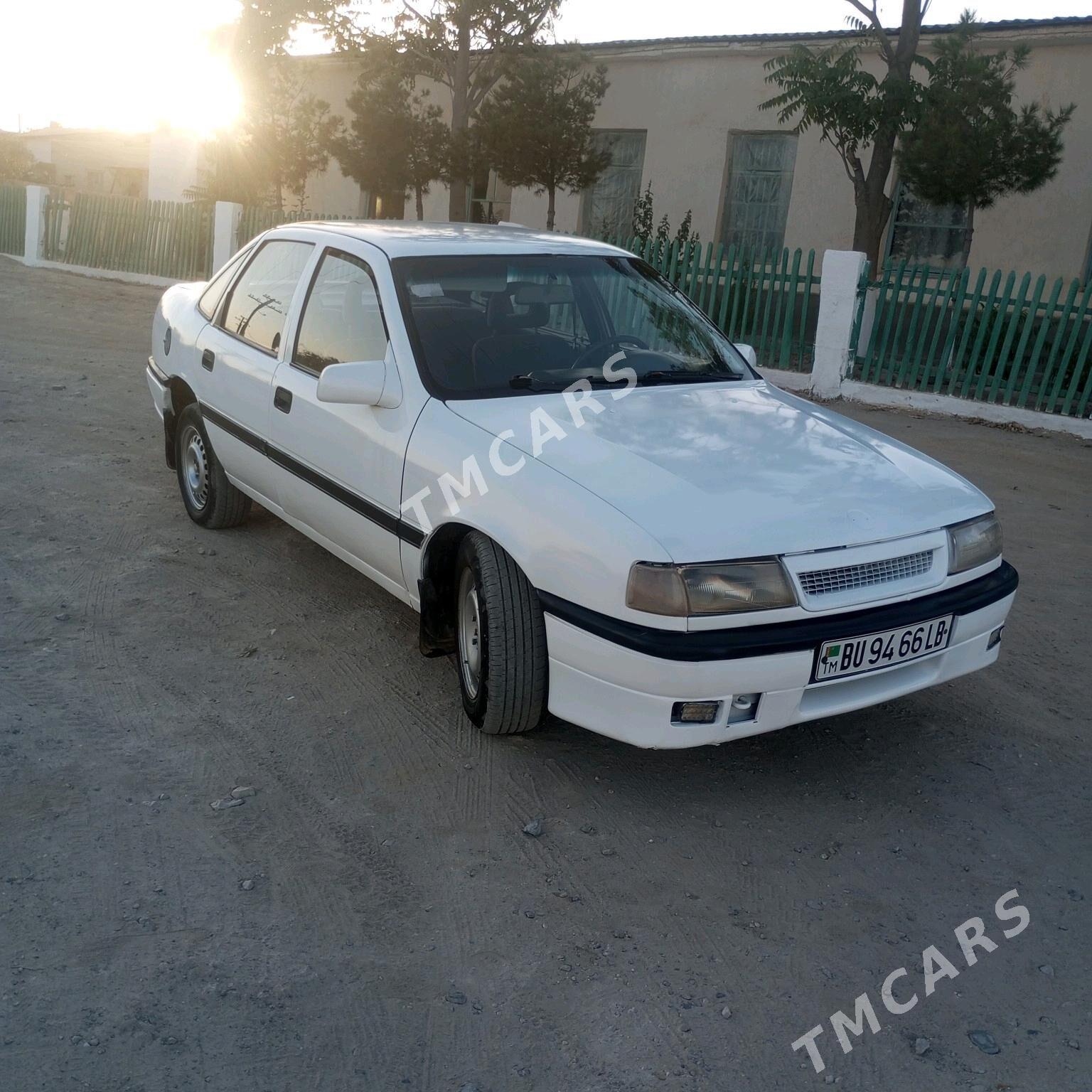 Opel Vectra 1991 - 27 000 TMT - Керки - img 3