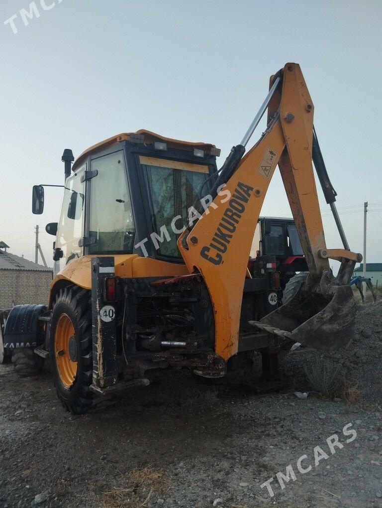 JCB 3CX ECO 2013 - 450 000 TMT - Ак-Бугдайский этрап - img 4