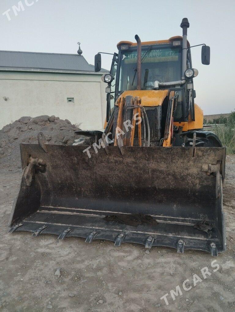 JCB 3CX ECO 2013 - 450 000 TMT - Ак-Бугдайский этрап - img 8