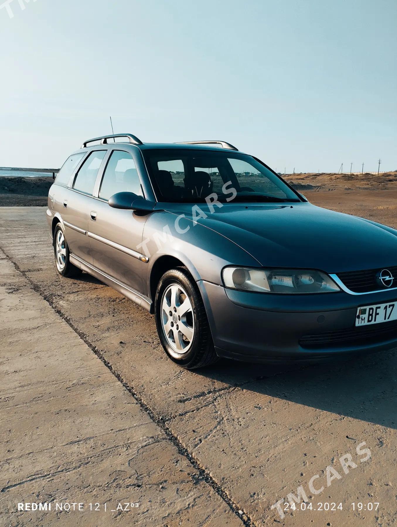 Opel Vectra 2001 - 80 000 TMT - Türkmenbaşy - img 4