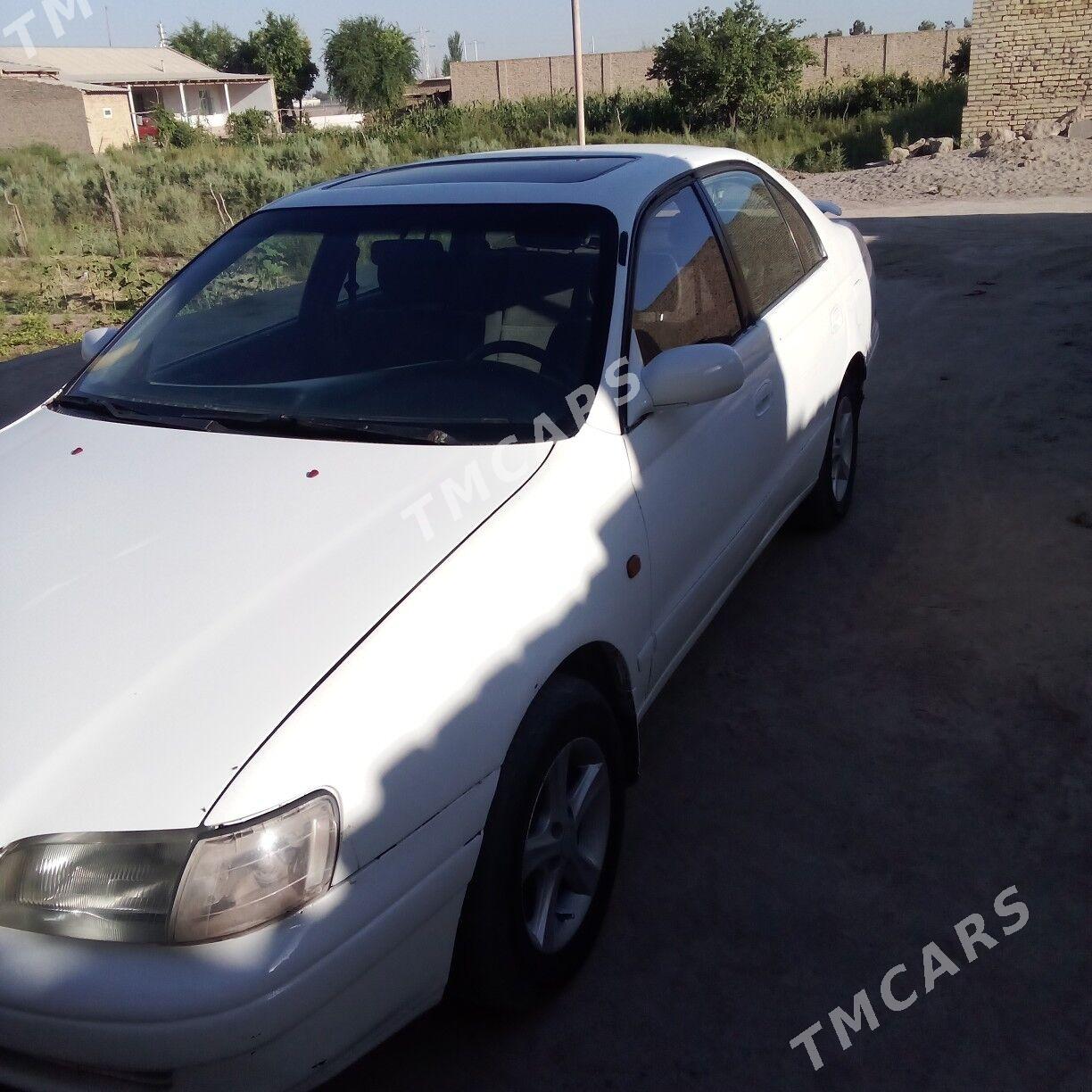 Toyota Carina 1995 - 60 000 TMT - Керки - img 3