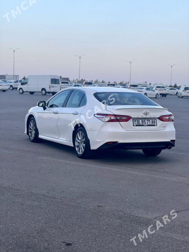 Toyota Camry 2018 - 285 000 TMT - Aşgabat - img 6