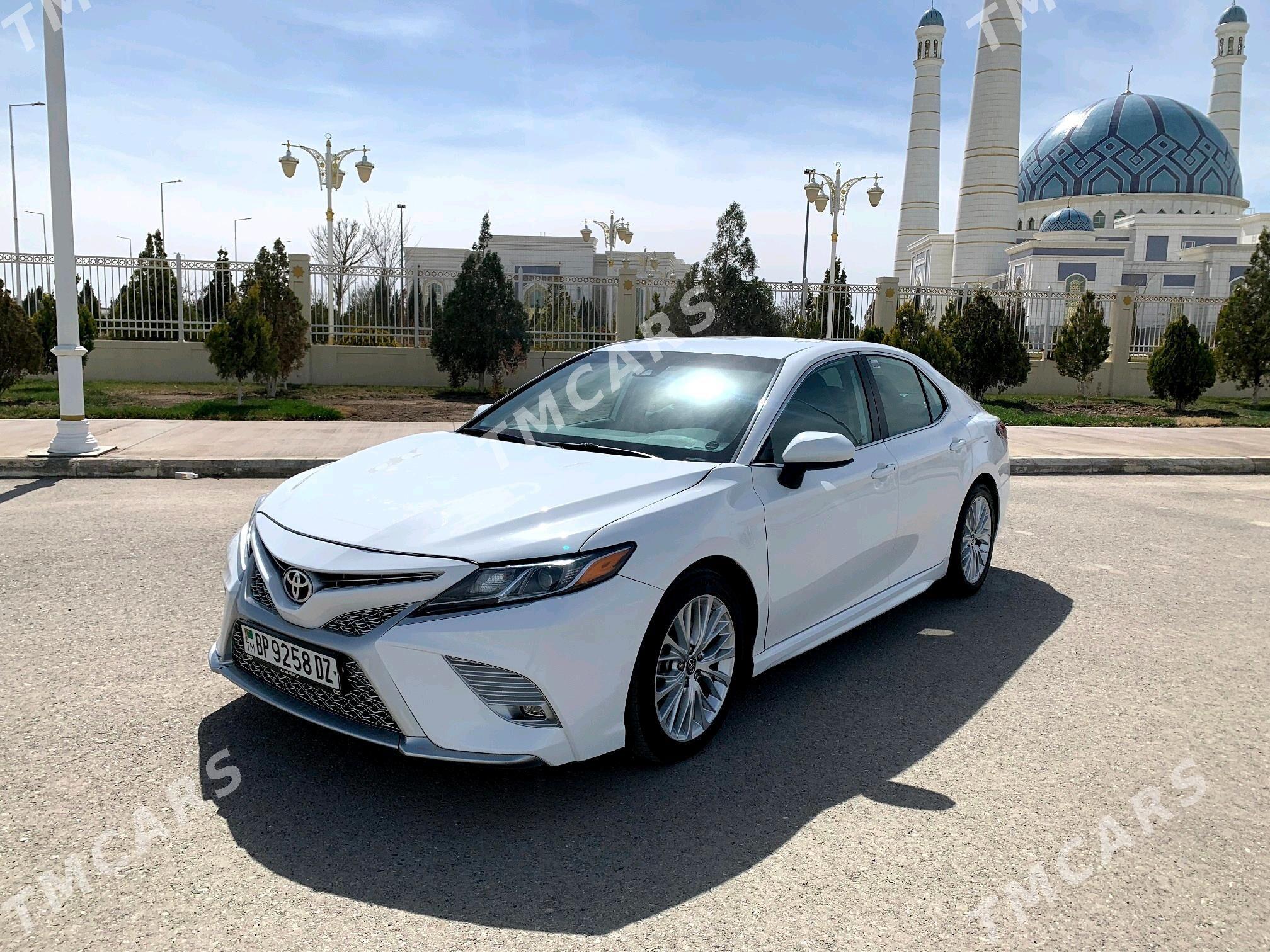 Toyota Camry 2019 - 275 000 TMT - Дашогуз - img 3