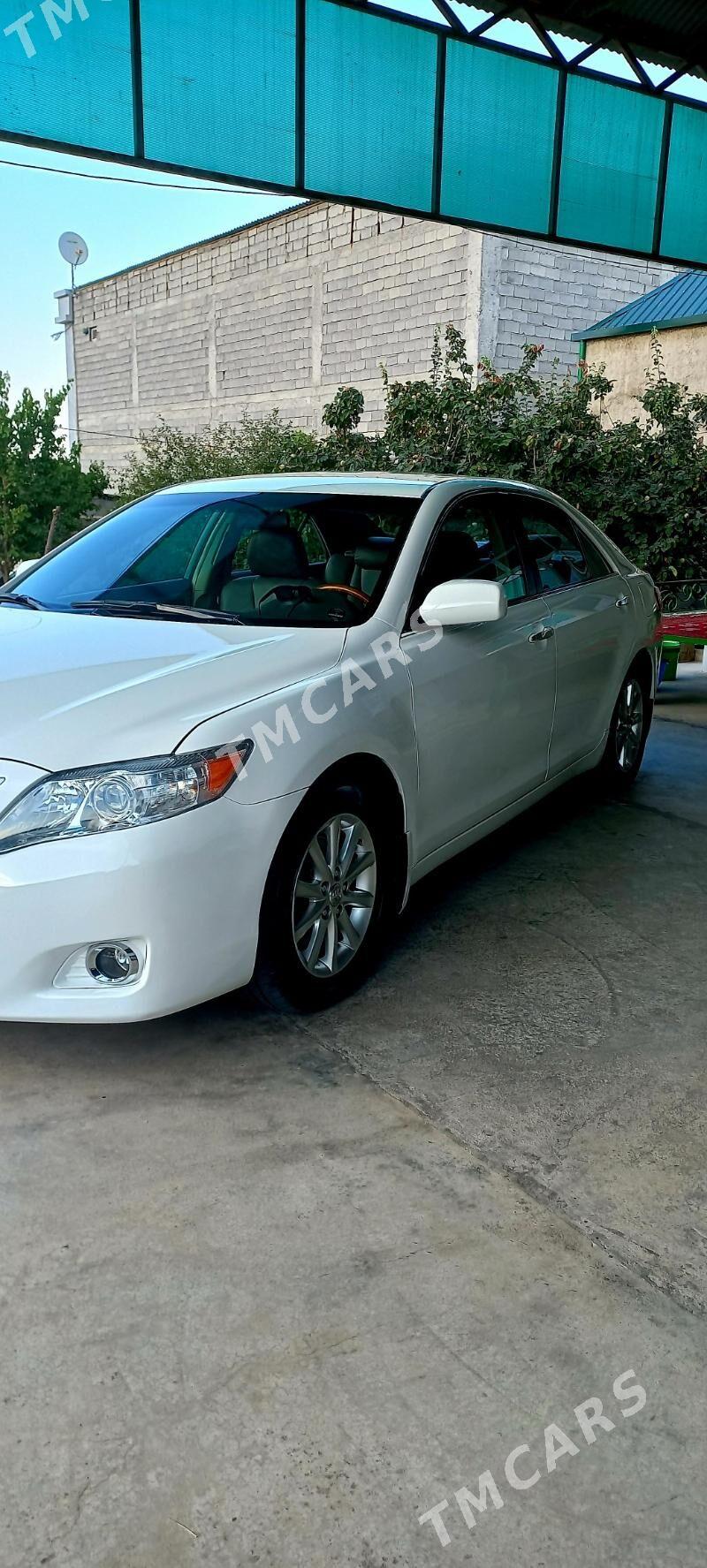 Toyota Camry 2010 - 180 000 TMT - Aşgabat - img 2