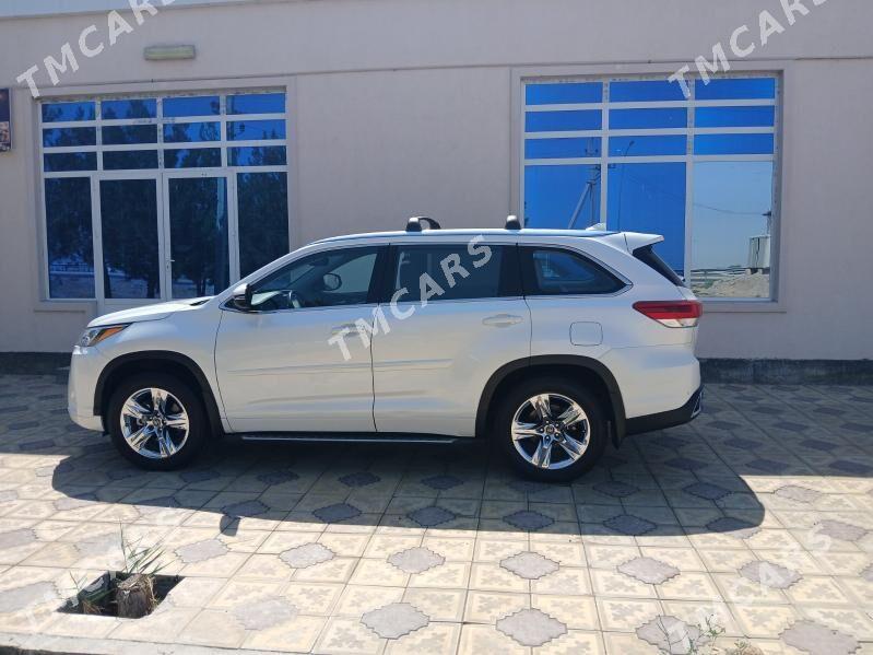 Toyota Highlander 2018 - 26 000 TMT - Mary - img 4