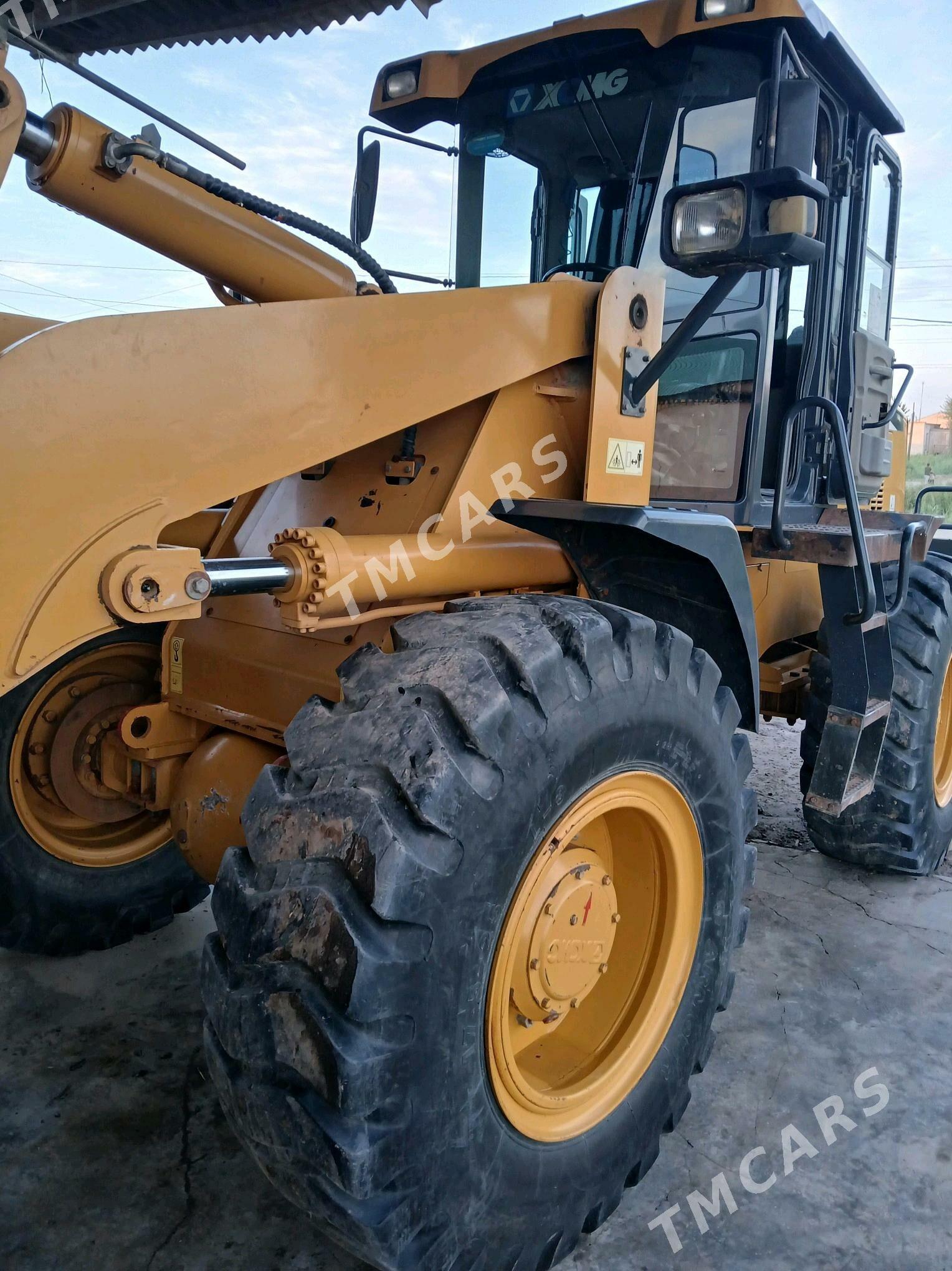 XCMG LW300F 2014 - 600 000 TMT - Шабатский этрап - img 3