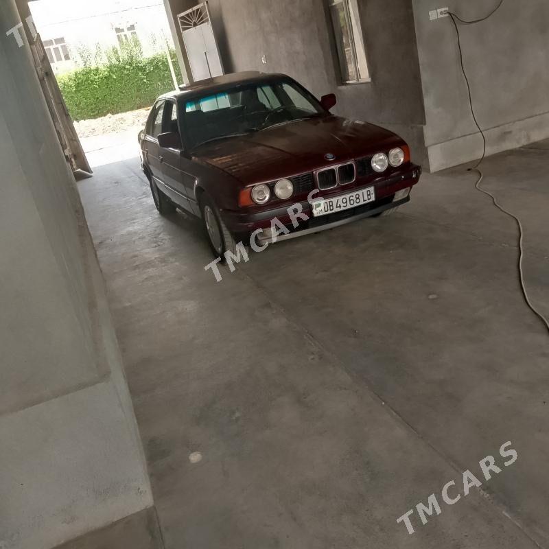 BMW 520 1991 - 40 000 TMT - Türkmenabat - img 3