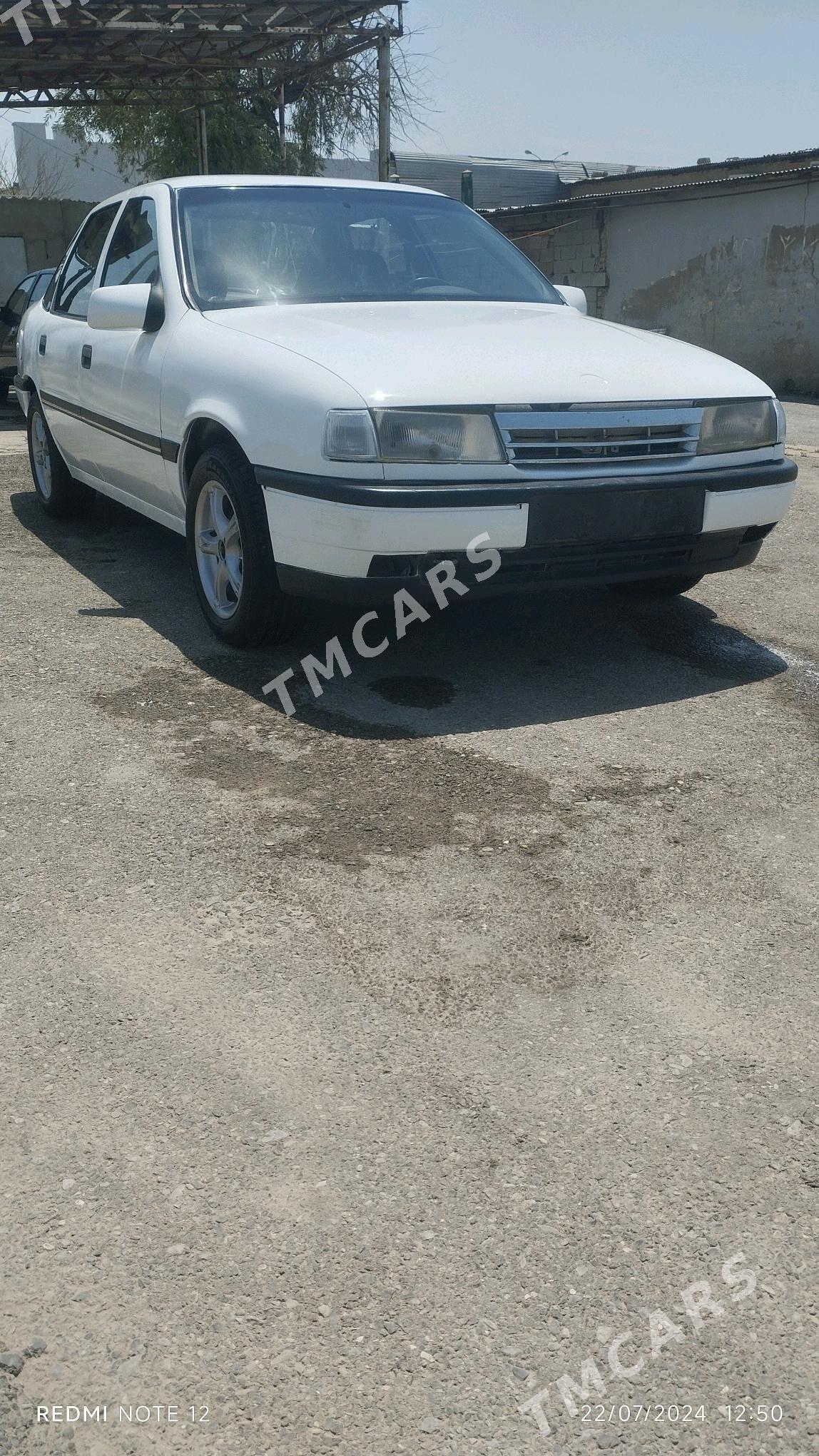Opel Vectra 1993 - 33 000 TMT - Бахарден - img 2