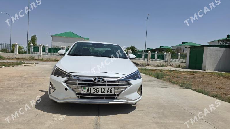 Hyundai Elantra 2018 - 180 000 TMT - Aşgabat - img 2