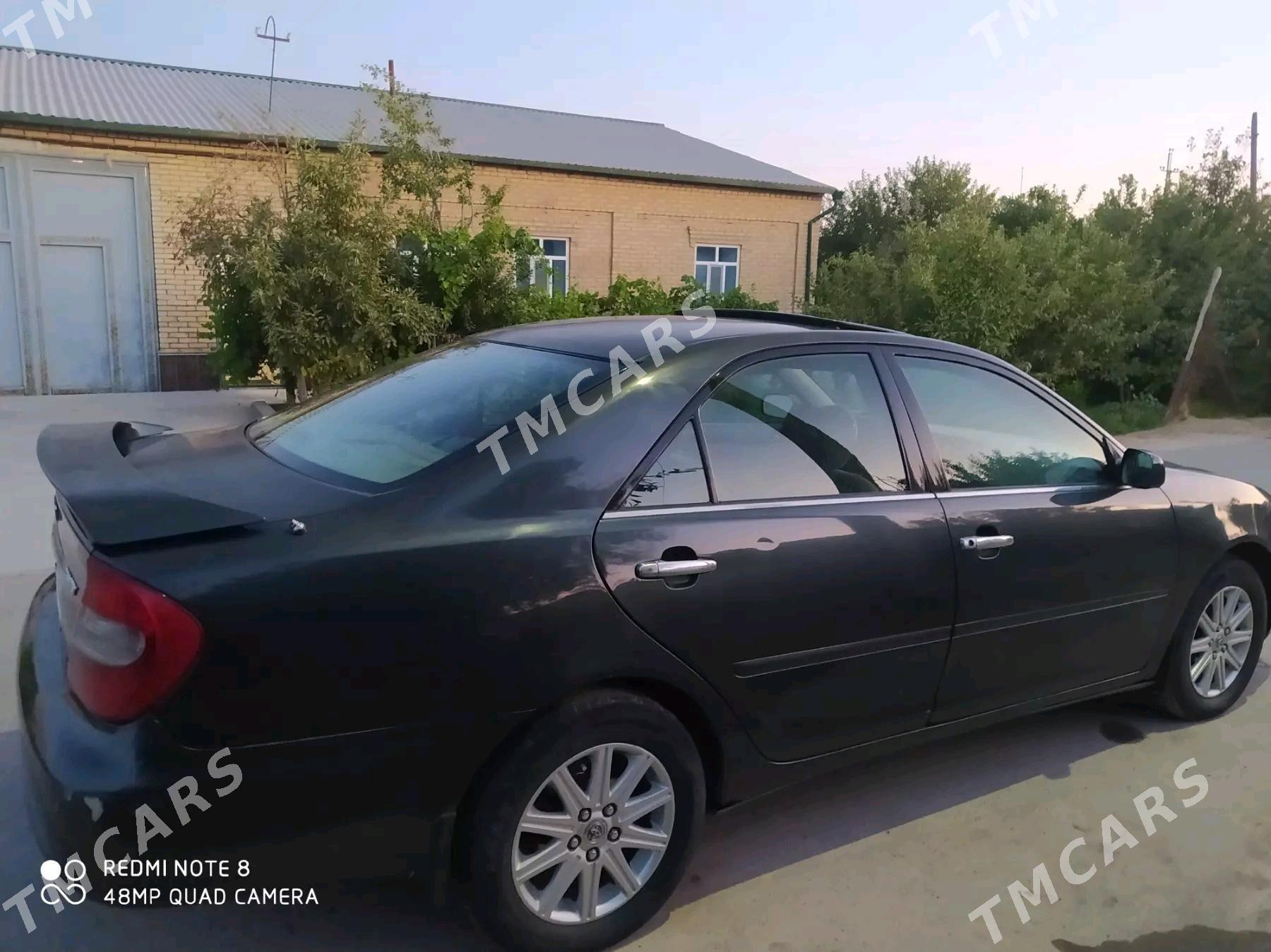 Toyota Camry 2002 - 130 000 TMT - Фарап - img 4