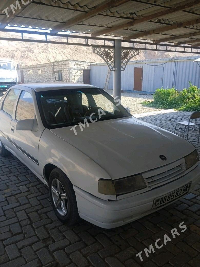 Opel Vectra 1992 - 19 000 TMT - Туркменбаши - img 3