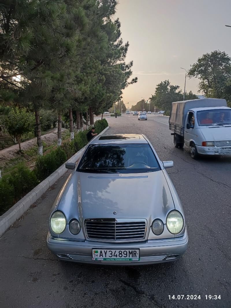 Mercedes-Benz E320 1998 - 70 000 TMT - Mary - img 5