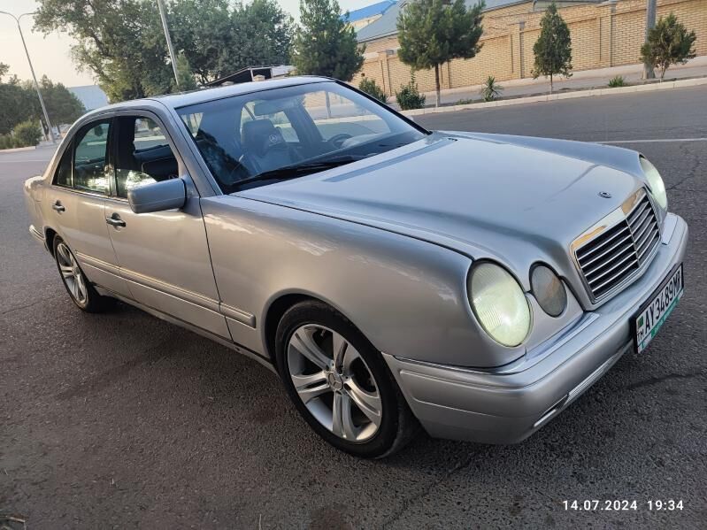 Mercedes-Benz E320 1998 - 70 000 TMT - Мары - img 2