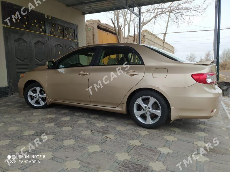 Toyota Corolla 2011 - 125 000 TMT - Дашогуз - img 4