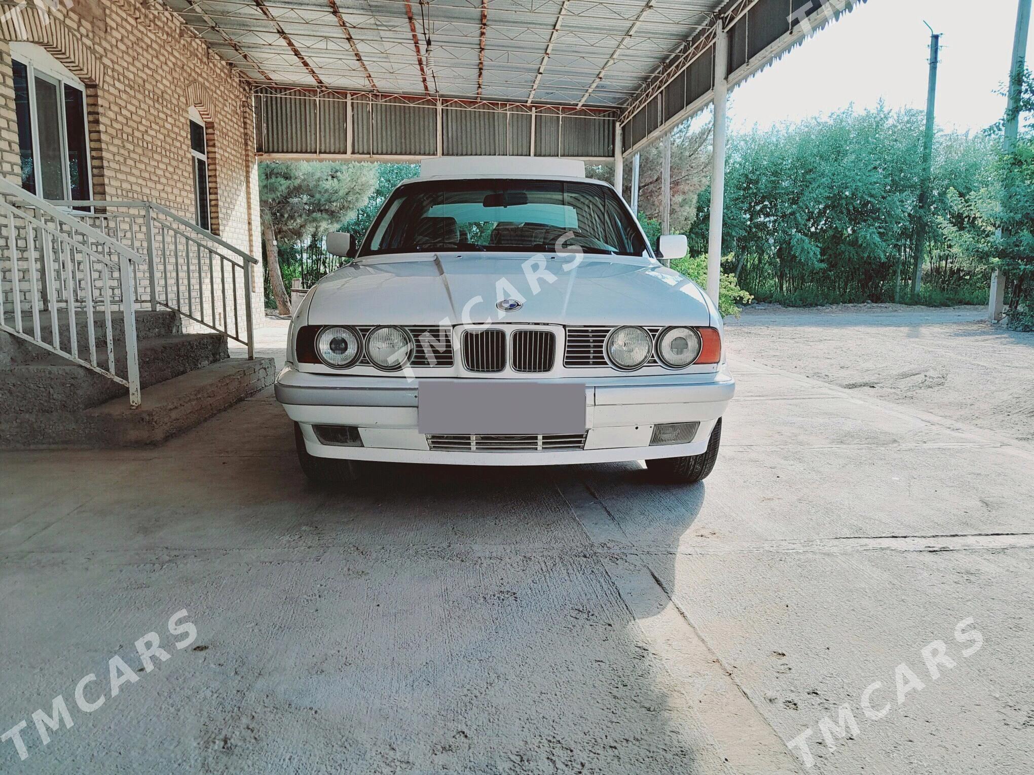 BMW 520 1991 - 65 000 TMT - Векильбазар - img 3