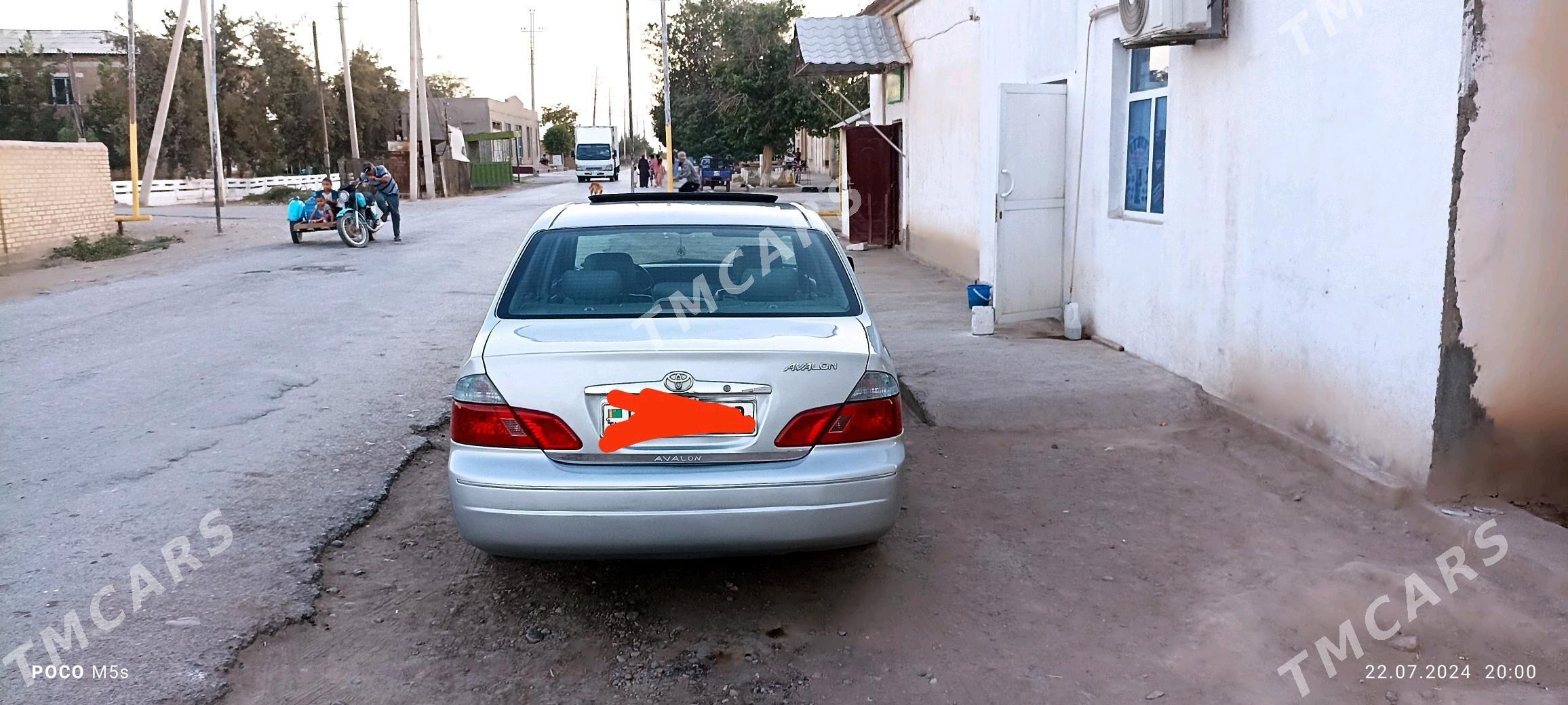 Toyota Avalon 2004 - 140 000 TMT - Гарабекевюл - img 3