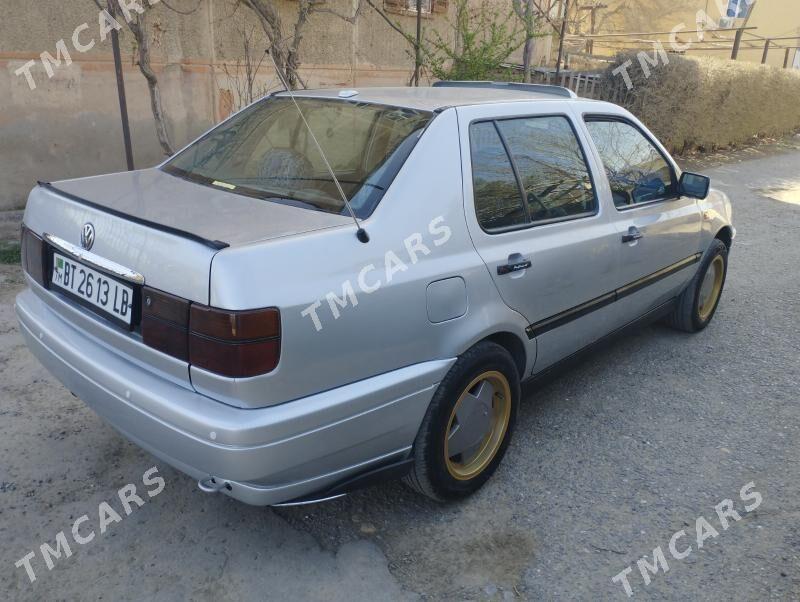 Volkswagen Jetta 1992 - 35 000 TMT - Туркменабат - img 3