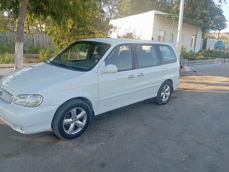 Kia Carnival 2001 - 60 000 TMT - Туркменбаши - img 3