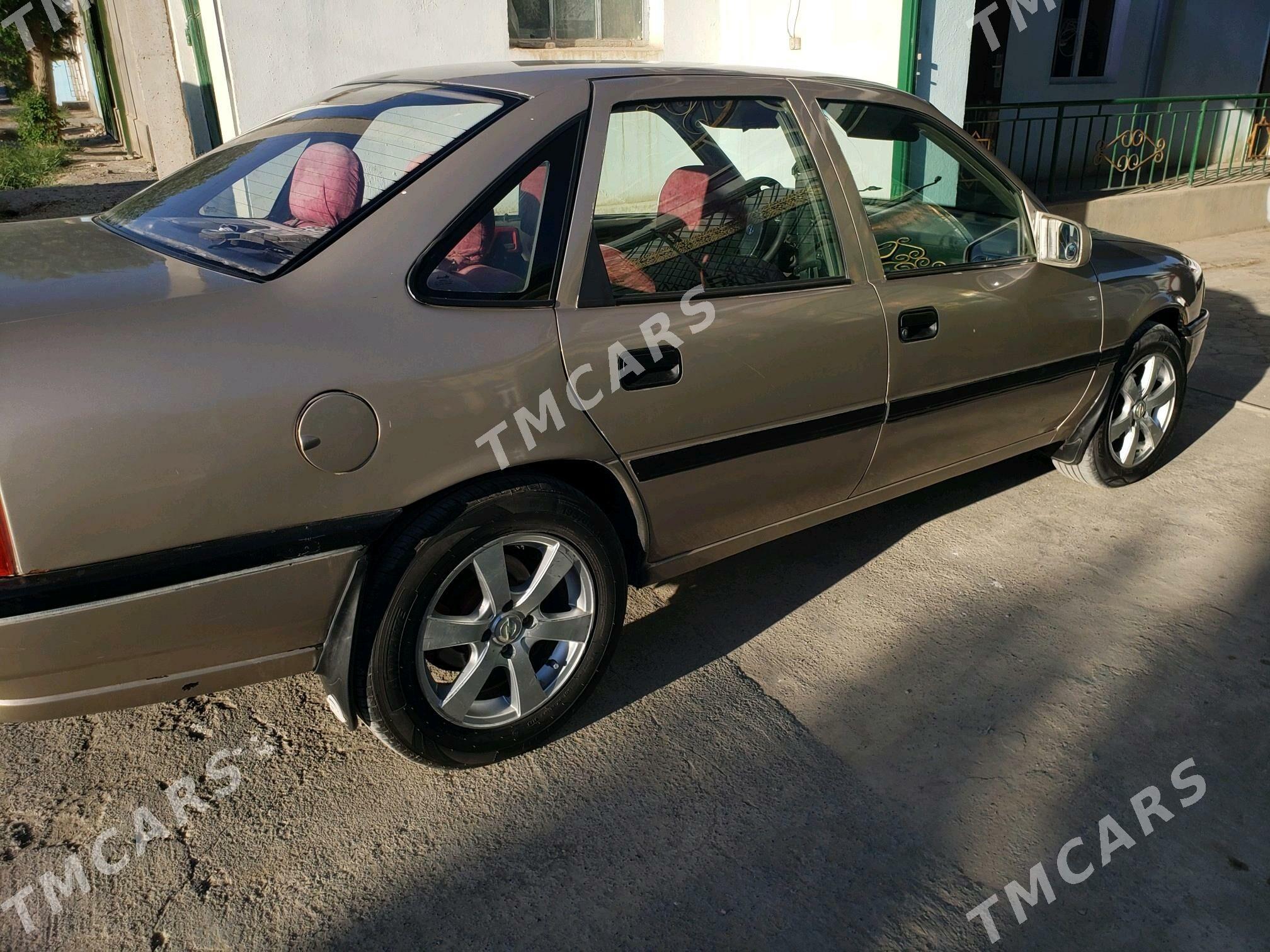 Opel Vectra 1992 - 35 000 TMT - Койтендаг - img 2