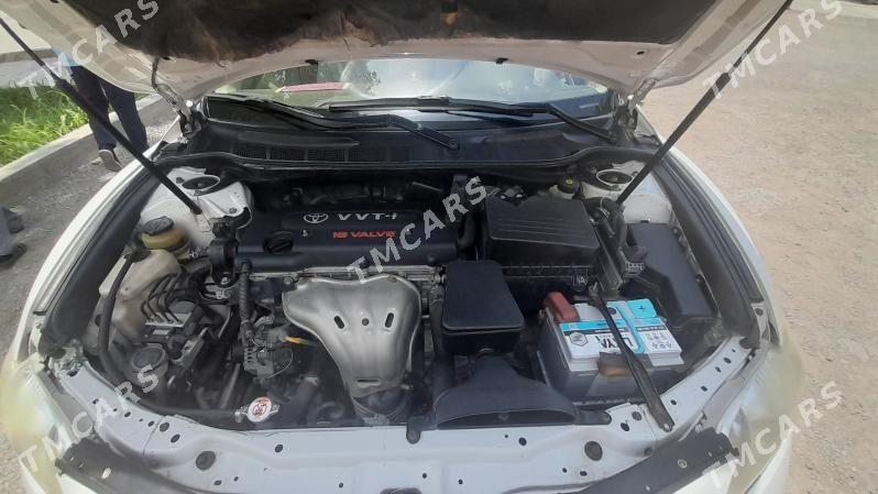 Toyota Camry 2008 - 124 000 TMT - Багир - img 4