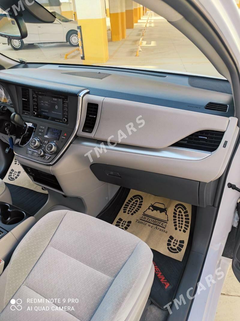 Toyota Sienna 2018 - 348 000 TMT - Parahat 2 - img 4