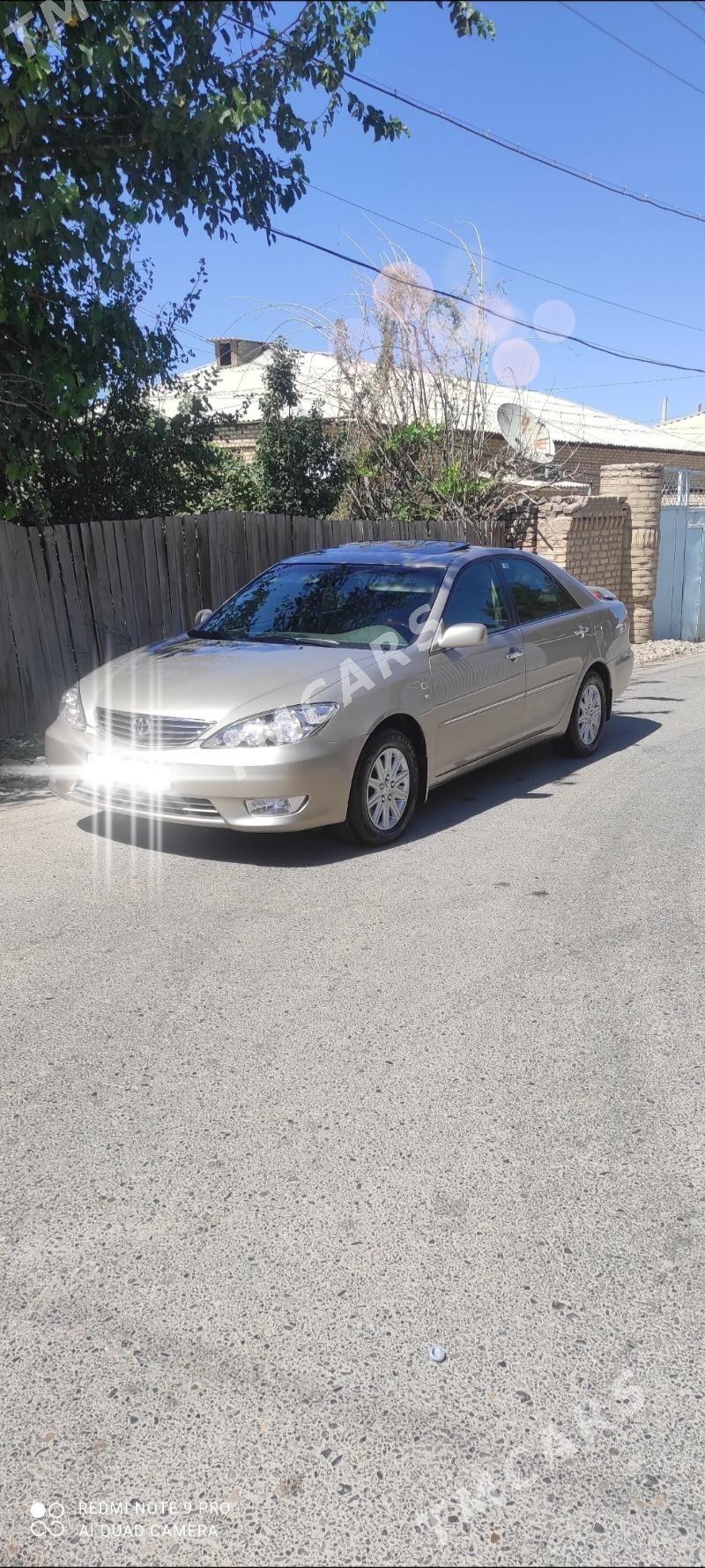 Toyota Camry 2004 - 250 000 TMT - Мары - img 2