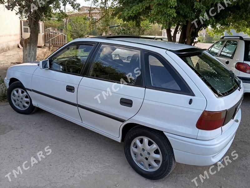 Opel Astra 1995 - 40 000 TMT - Daşoguz - img 3