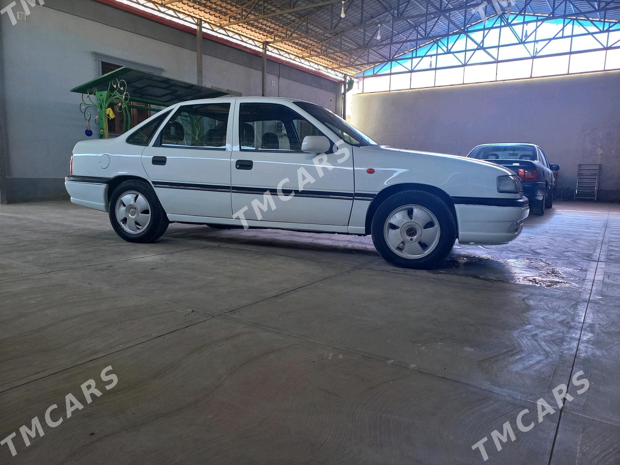 Opel Vectra 1995 - 40 000 TMT - Гызыларбат - img 2