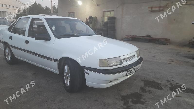 Opel Vectra 1992 - 18 000 TMT - Сакар - img 3