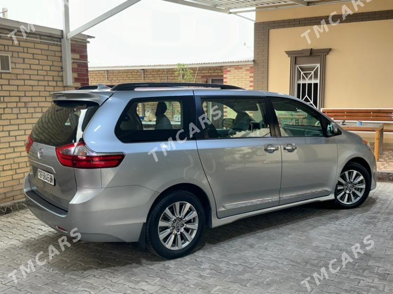 Toyota Sienna 2020 - 459 000 TMT - Туркменбаши - img 4