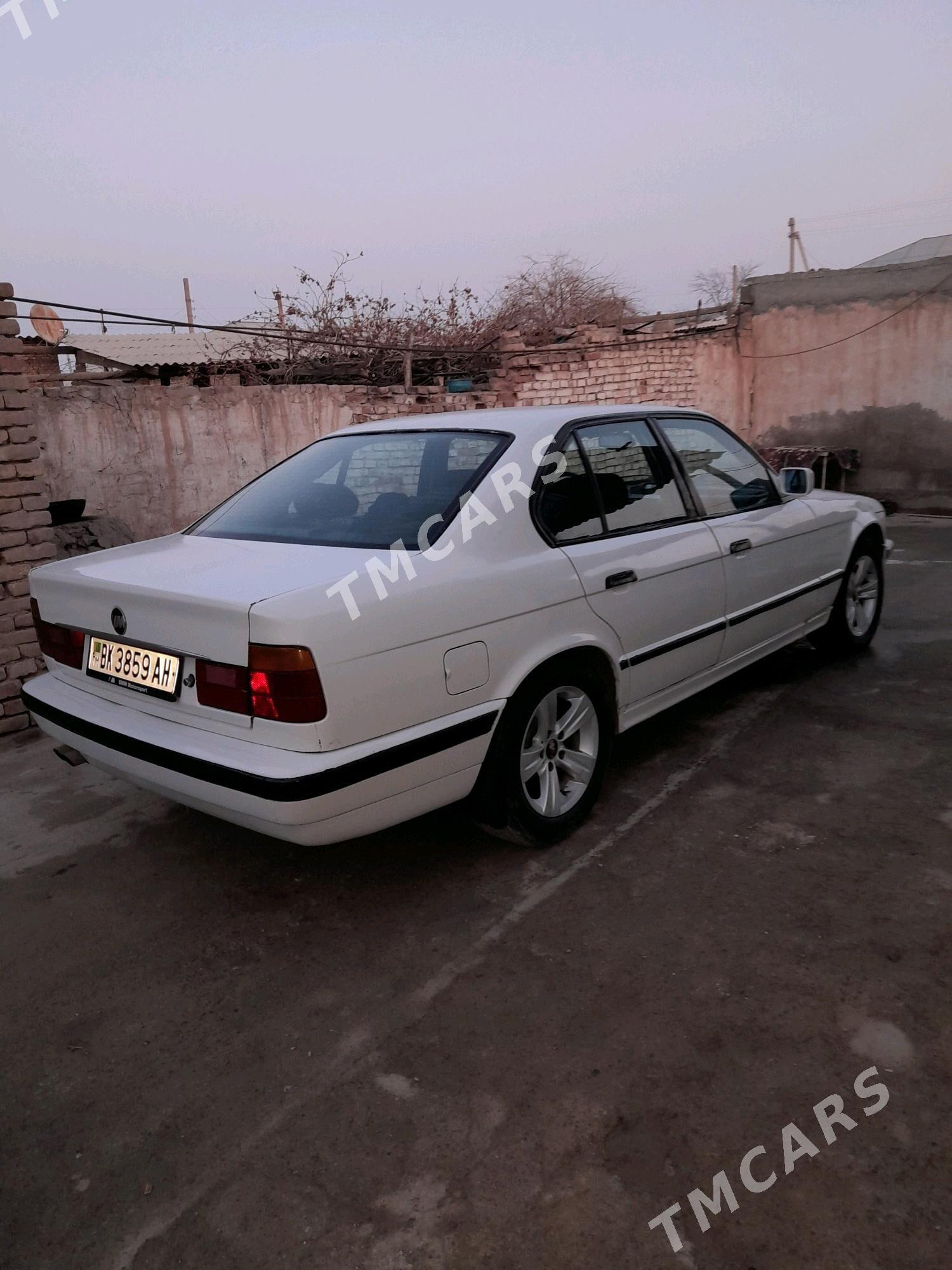 BMW 525 1994 - 45 000 TMT - Теджен - img 5