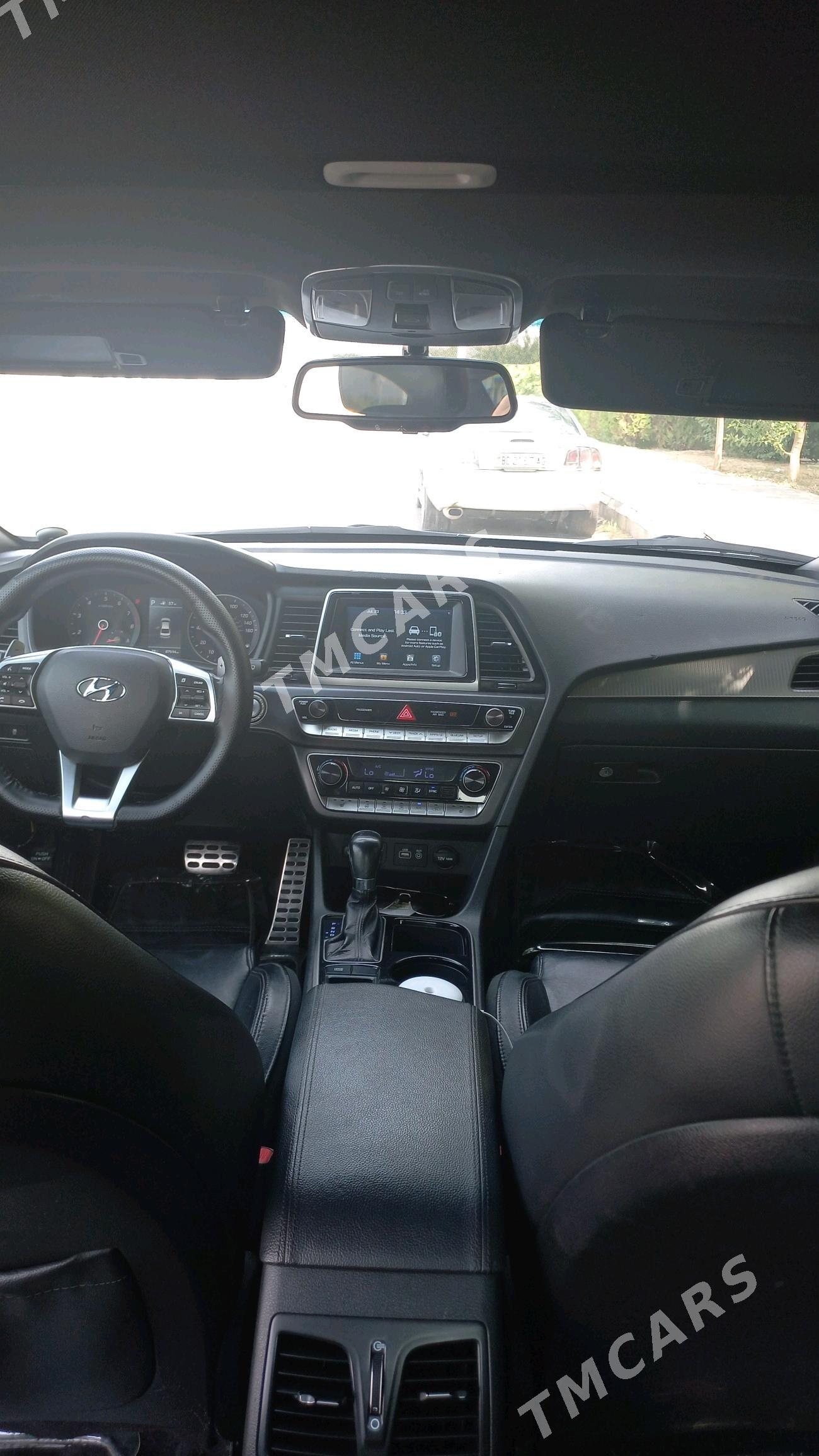 Hyundai Sonata 2019 - 250 000 TMT - Aşgabat - img 6