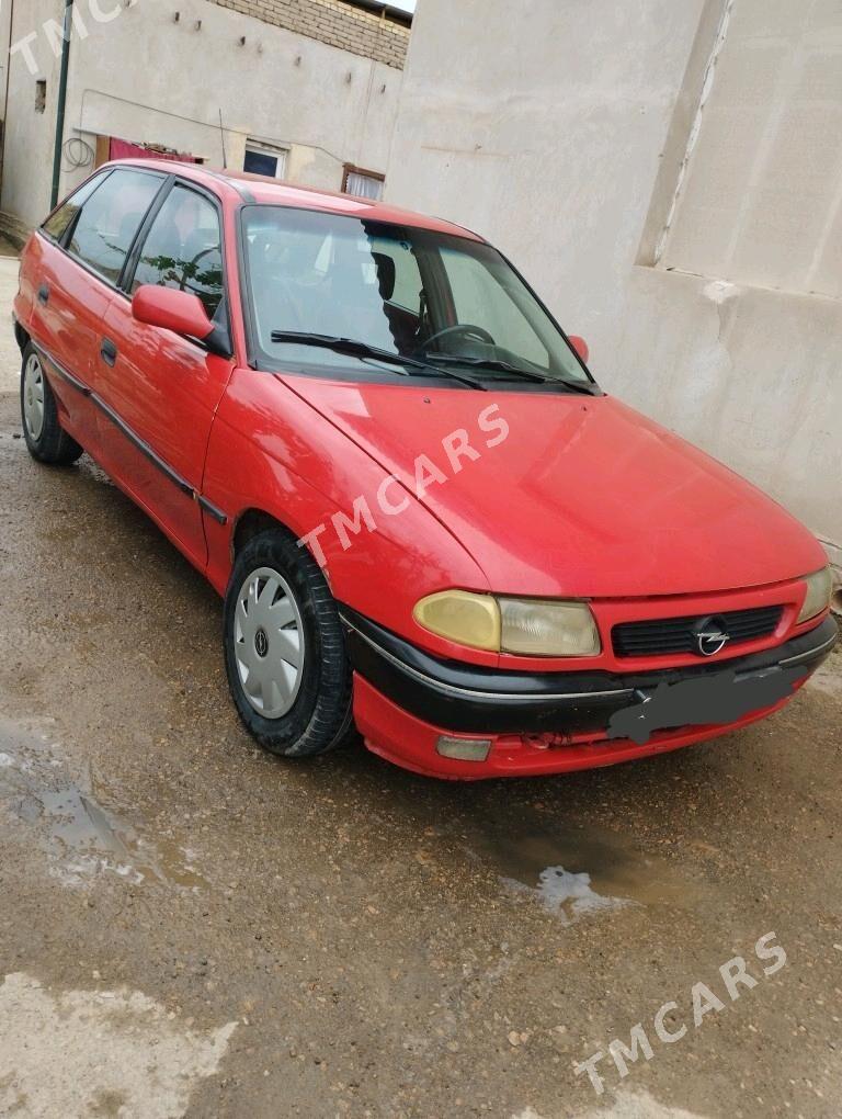 Opel Astra 1995 - 30 000 TMT - Daşoguz - img 3