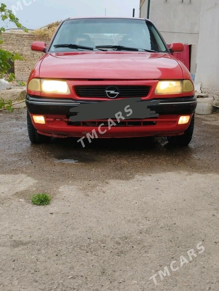 Opel Astra 1995 - 30 000 TMT - Дашогуз - img 5