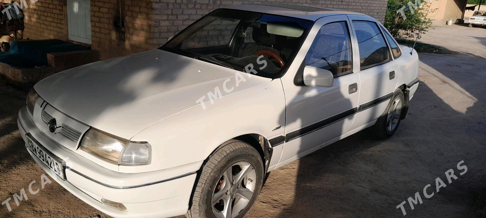 Opel Vectra 1994 - 30 000 TMT - Sakar - img 2